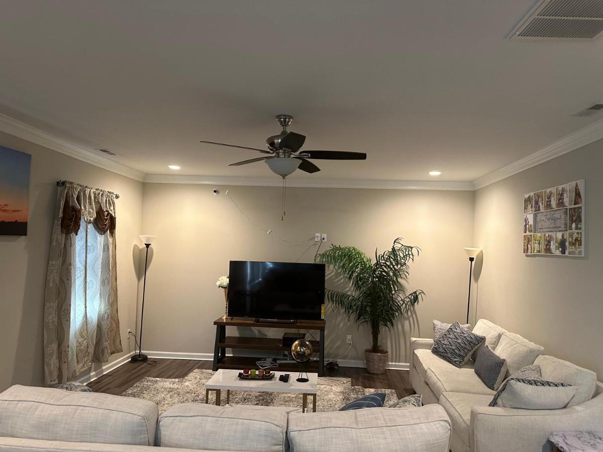 נורפולק Zees Private Room מראה חיצוני תמונה